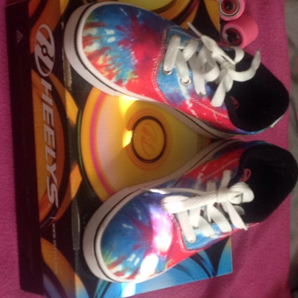 Brand New HEELYS wore once.